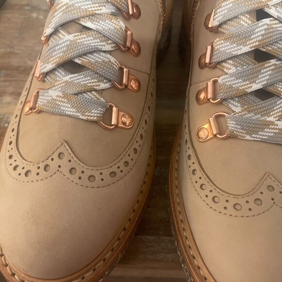 Office of Angela Scott Mr. Bernard Tan Leather Lug Sole Ankle Boots Sz.37 NWOT - Picture 4 of 11